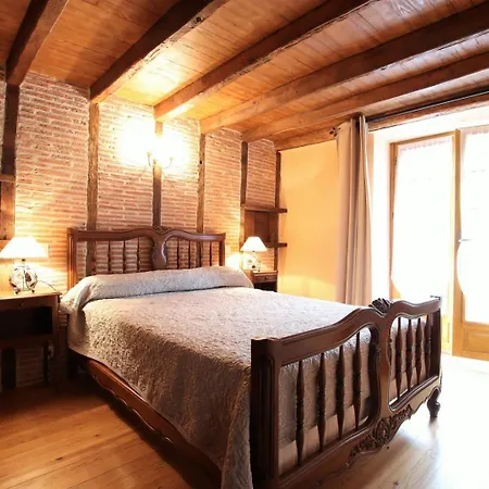 Sagarra 度假居 圣艾蒂安德拜戈里