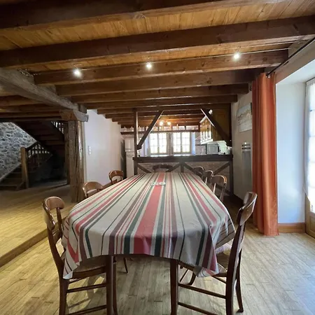 Holiday home Sagarra Saint-Etienne-de-Baigorry