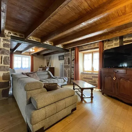 Sagarra Holiday home